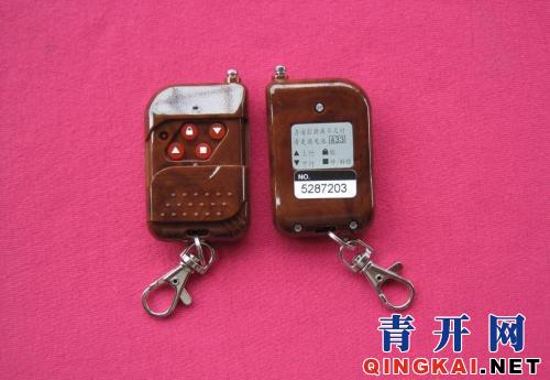 青島開(kāi)發(fā)區(qū)配卷簾門(mén)遙控器